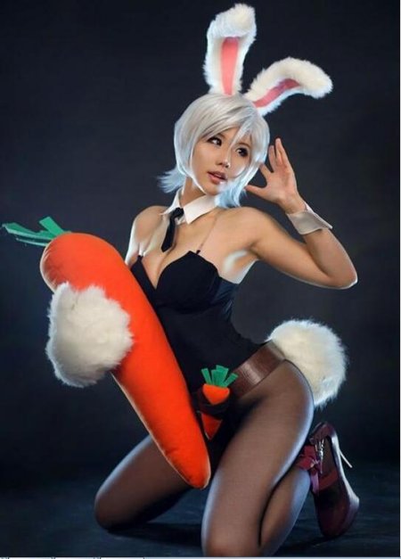 网游兔女郎时装受热捧 你买过哪款?