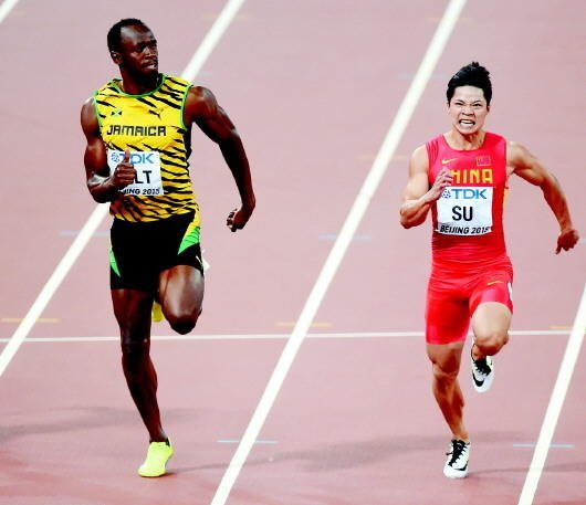 中国跑最快的男人苏炳添：玩端游会头晕