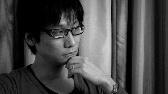 小岛秀夫抱枕走红 各大动漫活动供不应求