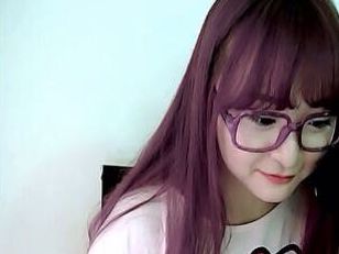 死亡宣告深夜带妹玩游戏:躺好等我!