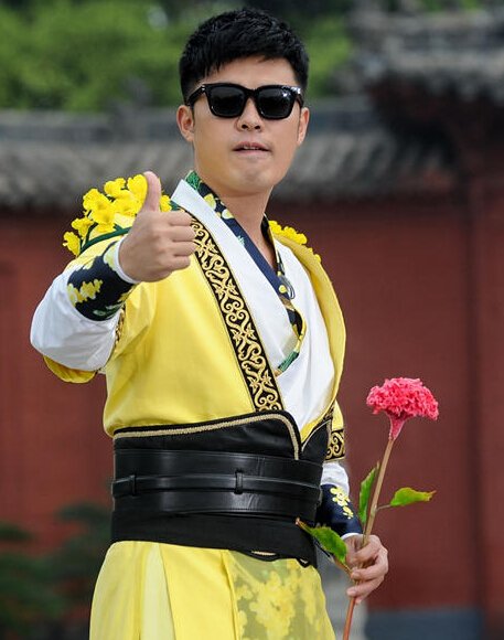 陈赫当选00后最爱男明星 全凭游戏打得6