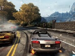 宅男称游戏里自学驾驶 高速路上演极品飞车被捕