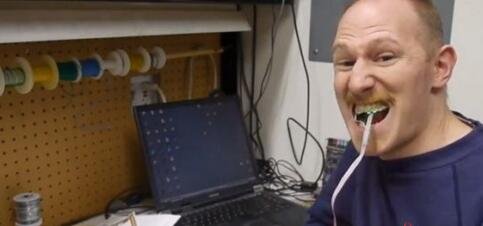 太污了!舌头屁股这些部位也可以玩游戏