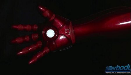 漫威官方认证! 玩家自制钢铁侠装备