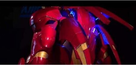 漫威官方认证! 玩家自制钢铁侠装备