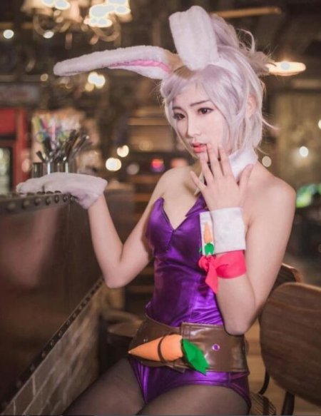 想要胡萝卜吗? 黑丝兔女郎瑞雯COS