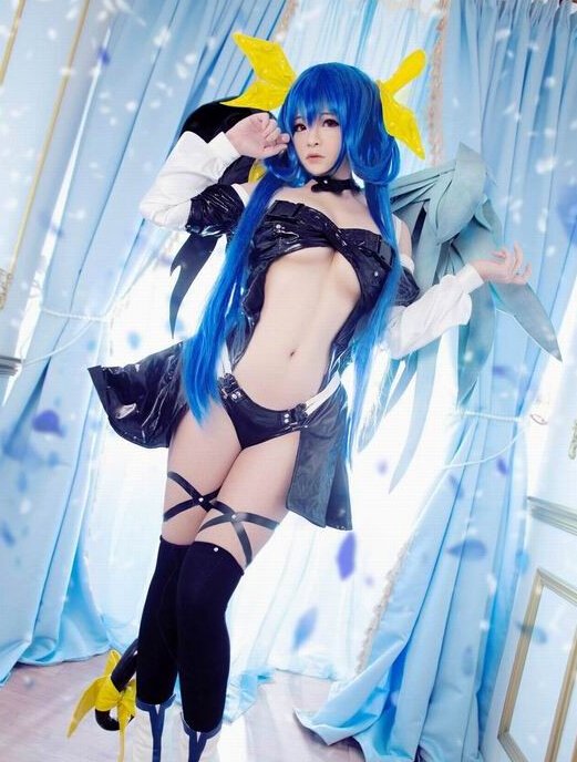 大师级CosPlay欣赏：索尼子教你又嫩又萌