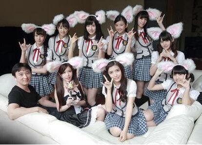 网游兔女郎时装受热捧 你买过哪款?