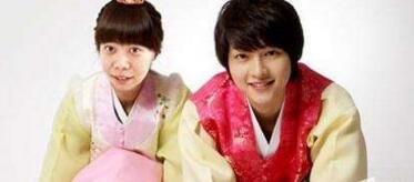 【轻松一刻】过愚人节的是逗比!