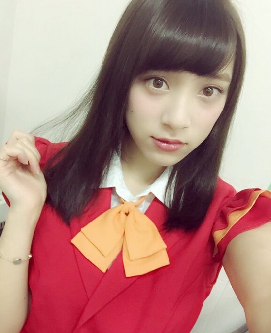 19岁萌妹都丸纱也华湿身薄纱写真 全露F罩杯