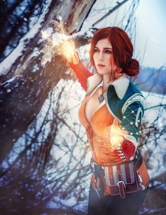 《巫师3》特瑞丝Cosplay美图 连气场都神还原